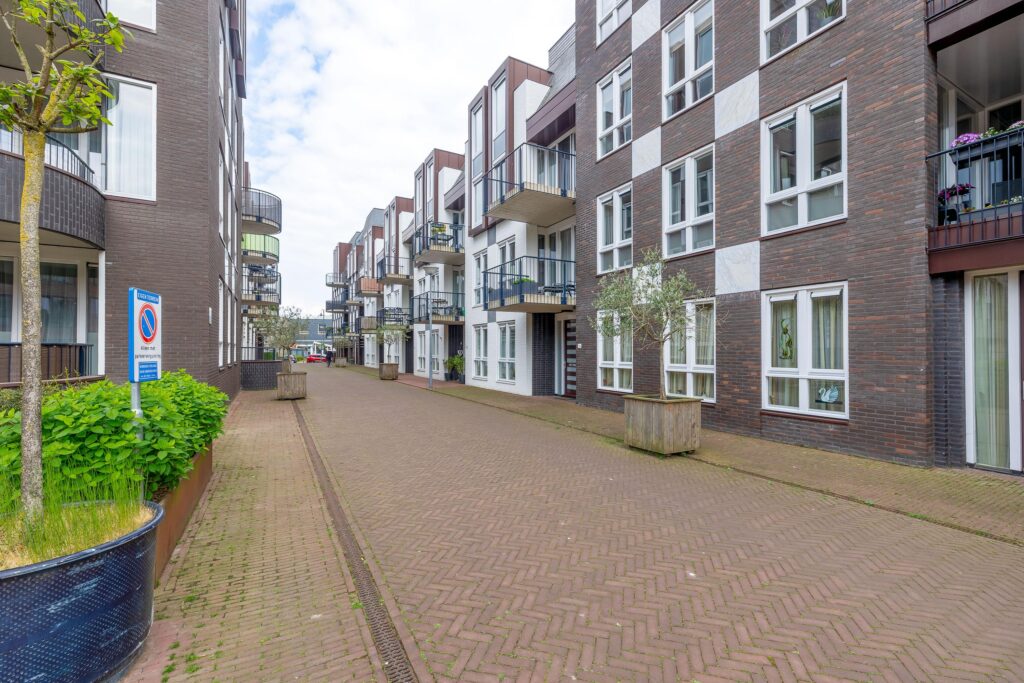 Mgr vdn Tillaartstraat 56